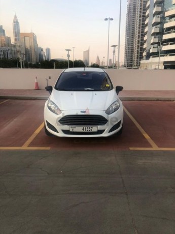 ford-fiesta-2016-big-7