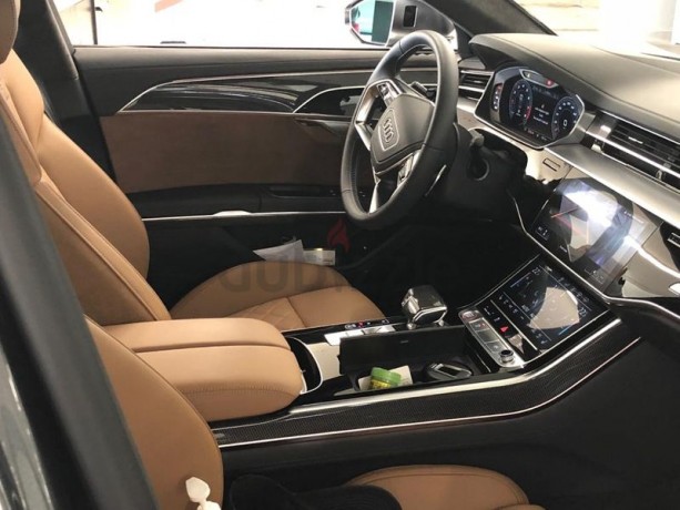 audi-s8-2020-low-millage-perfect-as-new-big-0