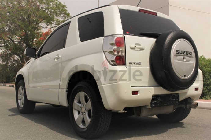 grand-vitara-2013-model-gcc-specs-2doors-big-10