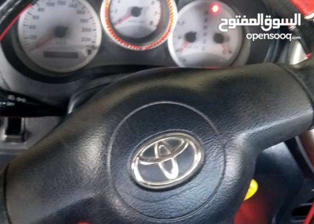 toyota-rav-4-model-2005-big-0