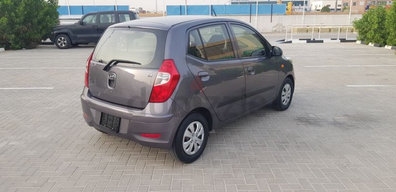 hyundai-i10-2016-gcc-orignal-paint-in-excellent-condition-big-6