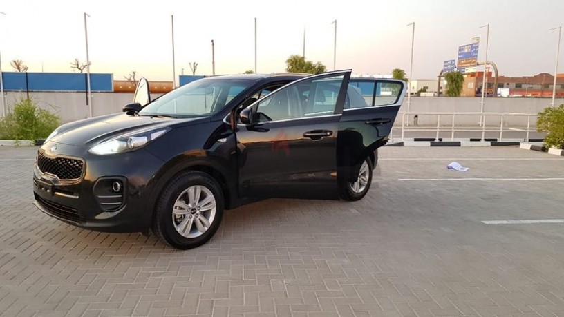 kia-sportage-2016-gcc-midoption-single-owner-950-monthly-with-no-downpayment-big-0