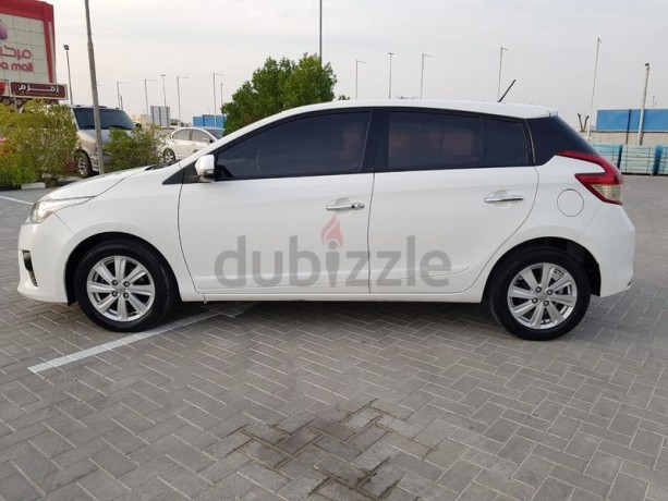 toyota-yaris-2015-gcc-fulloption-se-agency-maintain-550-monthly-with-no-downpayment-big-4