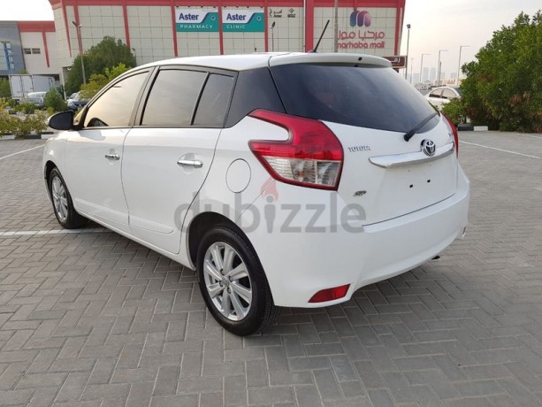 toyota-yaris-2015-gcc-fulloption-se-agency-maintain-550-monthly-with-no-downpayment-big-2