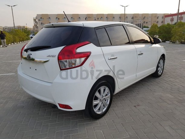 toyota-yaris-2015-gcc-fulloption-se-agency-maintain-550-monthly-with-no-downpayment-big-0