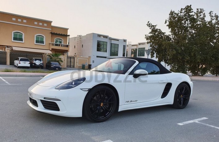 porsche-718-boxter-2017-gcc-with-warranty-and-fsh-big-1