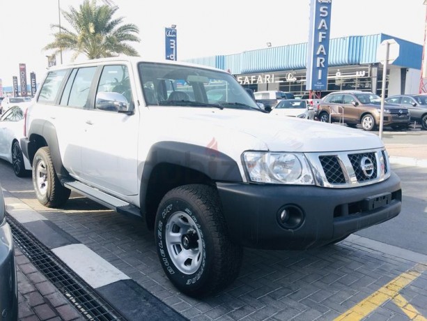 nissan-patrol-gl-automatic-48-l-with-local-dealer-warranty-price-inclusive-vat-big-10