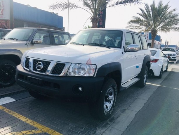 nissan-patrol-gl-automatic-48-l-with-local-dealer-warranty-price-inclusive-vat-big-9