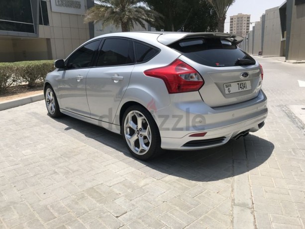 ford-focus-st-2014fsh-at-premier-motorsgcc-big-12
