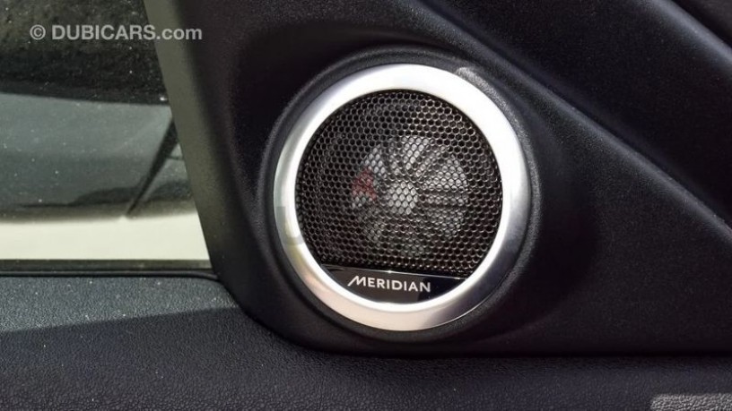 land-rover-range-rover-evoque-p300-hse-2020-big-7