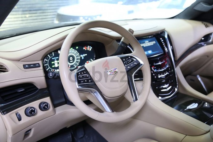 brand-new-2019-cadillac-escalade-platinum-w-rear-entertainment-under-warranty-service-contract-big-14