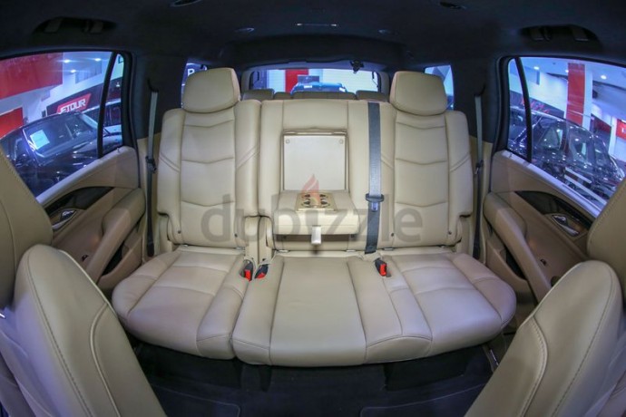 brand-new-2019-cadillac-escalade-platinum-w-rear-entertainment-under-warranty-service-contract-big-6