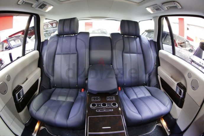 2015-vogue-autobiography-with-sva-front-grille-i-black-edition-i-rear-dvd-i-22-inch-rims-fsh-big-7