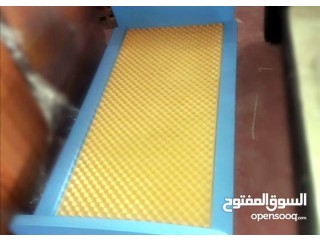 
                        baby bed,cupboard,1 site table                                            