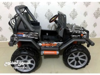 
                        سيارة مستعملة للأطفال                                            