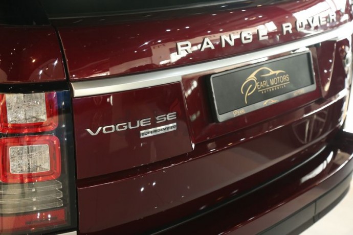 2016-range-rover-vogue-se-supercharged-ivory-interior-i-sva-front-grille-i-warranty-until-2021-big-7