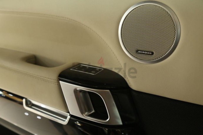 2016-range-rover-vogue-se-supercharged-ivory-interior-i-sva-front-grille-i-warranty-until-2021-big-1