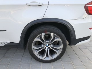 
                            
                            BMW X5 4.8 V8 GCC 7 Seats,original paint,Xdrive 5.0i Top of the Range
                            
                        