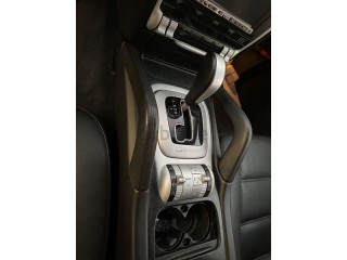 
                            
                            Porsche cayenne. Factory condition
                            
                        