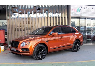 
                            
                            BENTLEY BENTAYGA SPEED BLACK PACK AND FULL CARBON FIBER
                            
                        