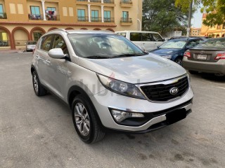 
                            
                            KIA SPORTAGE 2015 GCC KM 79000 MID OPTION EXCELLENT CONDITION CAR
                            
                        