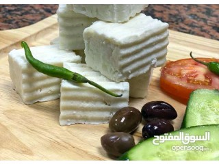 
                        جبنة ماعز بلدية طازج محلية (إمارتية)                                            