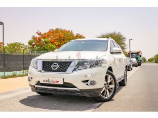 
                            
                            AED1068/month | 2015 Nissan Pathfinder SV 3.5L | Full Nissan Service History | 7 Seater | GCC Specs
                            
                        