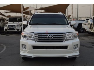
                            
                            TOYOTA LAND CRUISER VXR V8 5.7
                            
                        