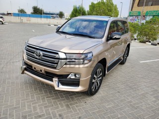 
                            
                            LAND CRUISER 2008 V6 G.C.C FACELIFTED WITH 2020 KIT
                            
                        