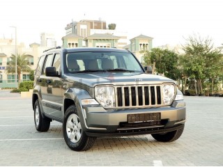 
                            
                            Jeep Cherokee // low km // GCC specs
                            
                        