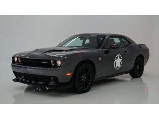 
                            
                            Model 2017 | V6 | 305 hp | 20 alloy wheels ( H614604 )
                            
                        