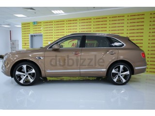 
                            
                            BENTLEY BENTAYGA FIRST EDITION-2017
                            
                        