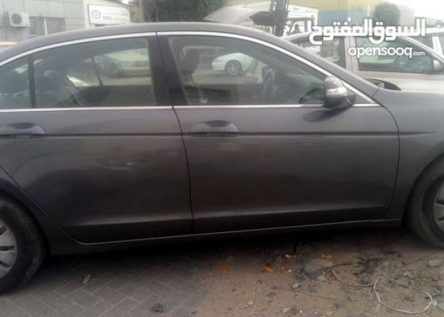 honda-accord-used-in-dubai-big-4