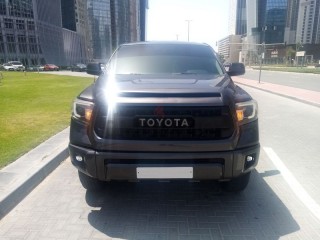 
                            
                            Toyota Tundra Double Cab Sr5 2014 - 5.7L V8 Grey Color Immaculate condition
                            
                        