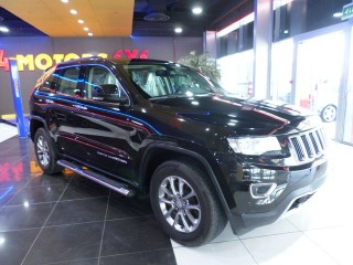 
                            
                            2015, Jeep Grand Cherokee LIMITED V6 3.6LTR 4X4
                            
                        