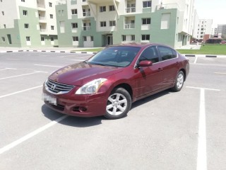 
                            
                            Stunning Nissan Altima 2012 GCC Fully Automatic
                            
                        
