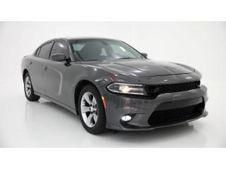 
                            
                            Model 2017 | V6 | 292 hp |18 alloy wheels | (H603161)
                            
                        