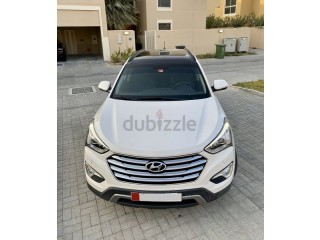 
                            
                            Hyundai Grand Santa Fe - Seven Seater Fully Equiped - V6 3.3L
                            
                        