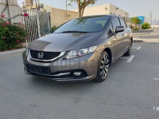 
                            
                            2013 HONDA CIVIC 1.8L FULL OPTION WITH SUNROOF GCC  FULL SERVICE HISTORY
                            
                        