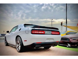 
                            
                            V8/RT/HEMI 392/PADDLE SHIFTER/SRT BODY KIT/MONTHLY 1250/-
                            
                        