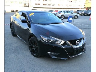 
                            
                            PLATINUM EDITION VERY CLEAN CAR
                            
                        