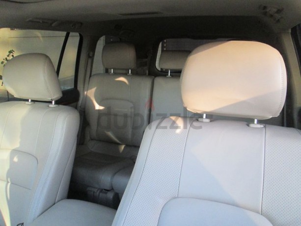 toyota-land-cruiser-top-40l-v6-low-emi-monthly-aed-1859-for-sixty-months-big-8