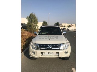 
                            
                            Amazing White Pajero GLS 3.8 Platinum - GCC Specs.
                            
                        