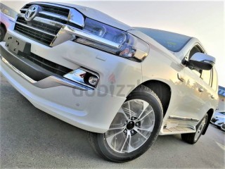 
                            
                            Toyota Land Cruiser V6 FULL OPTION GRAND TURING
                            
                        