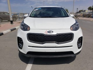 
                            
                            KIA SPORTAGE 2017 WHITE
                            
                        