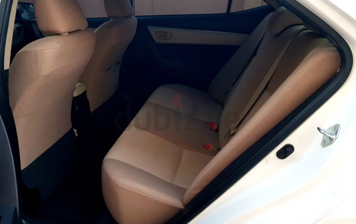 toyota-corolla-se-2015-20l-gcc-specs-accident-free-full-automatic-single-owner-used-big-0