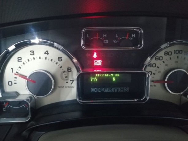 ford-eksbthsh-khlyjy-nthyf-2014-big-3