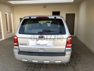 
                            
                            2012 Ford Escape 5Seater Mini SUV, 2.5Litre 4Cylinder Engine
                            
                        