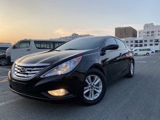 
                            
                            Hyundai Soanata Black 2013 Clean and in Good Conditions
                            
                        