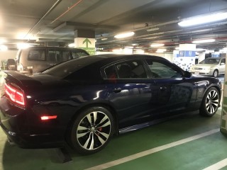 
                            
                            Dodge Charger SRT8 6.4 L
                            
                        